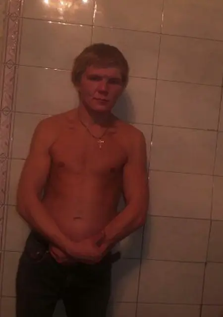 Я Александр, 33, знакомлюсь без обязательств в Черногорске