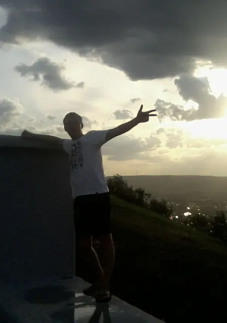 Ник из Медвежьегорска, ищу на сайте знакомства на одну ночь