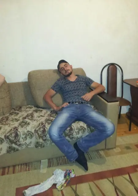 Umar из Иглина, мне 37, познакомлюсь для постоянных отношений