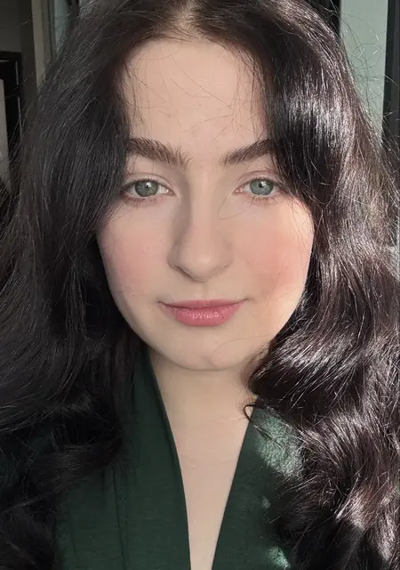 Я Ольга, 19, знакомлюсь для постоянных отношений в Омске