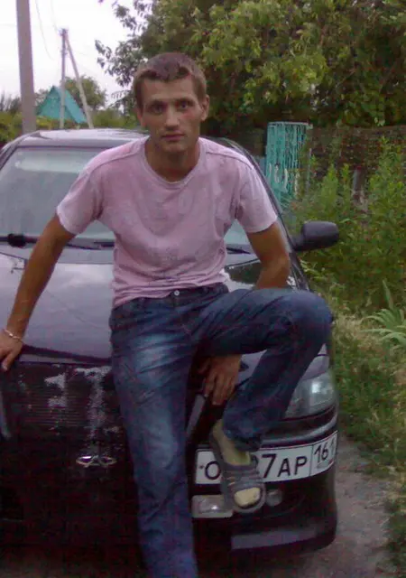 Roman из Волгодонска, мне 45, познакомлюсь на одну ночь