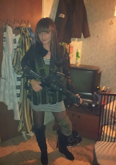 Светлана из Шахтёрского, мне 18, познакомлюсь для дружбы