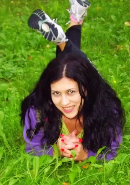 Лилия из Алагира, мне 31, познакомлюсь для общения