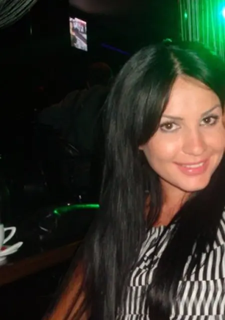 Я Бела, 23, знакомлюсь для вирта в Среднеколымске