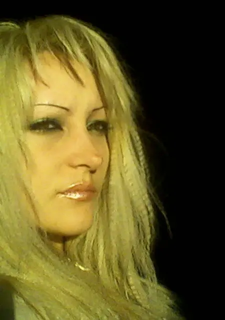 Белла из Темникова, мне 25, познакомлюсь для дружбы