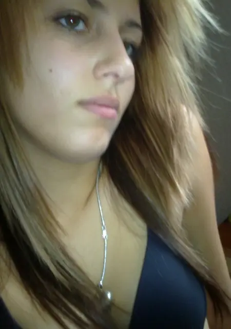 Роза из Заречного, ищу на сайте знакомства на одну ночь