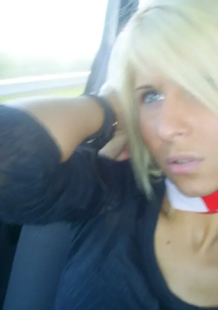 Ульяна из Инского, мне 25, познакомлюсь для общения