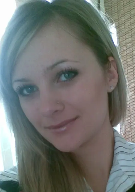 Лилия из Тюмени, мне 24, познакомлюсь для общения