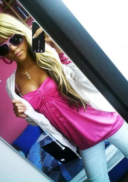 Я Анастасия, 20, знакомлюсь для вирта в Усть-Кулом