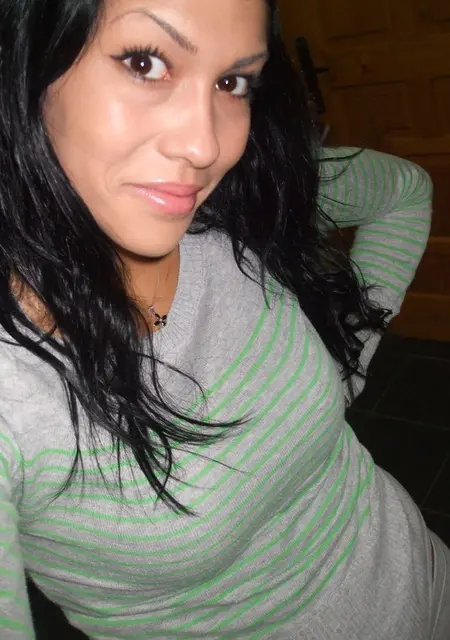 Руслана из Кореновска, ищу на сайте общение