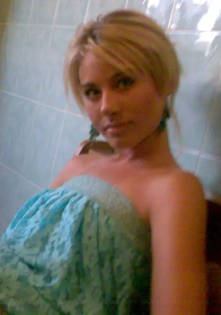 Я Лилия, 23, знакомлюсь для вирта в Окуловке