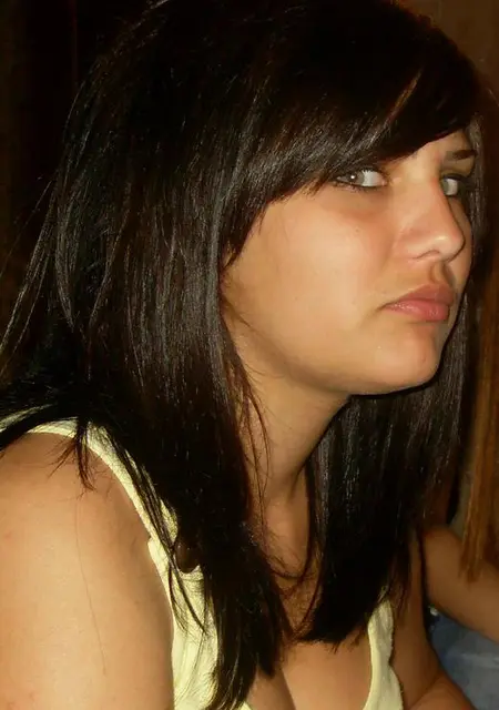 Анна из Рефтинского, мне 19, познакомлюсь для постоянных отношений