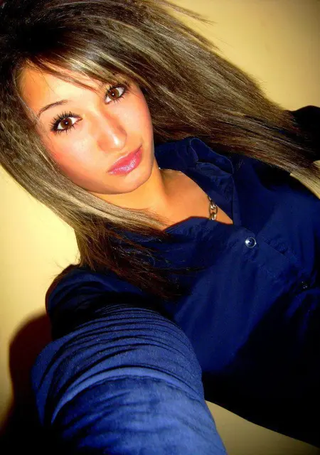 Я Сабина, 18, из Белоярского, ищу знакомство для дружбы