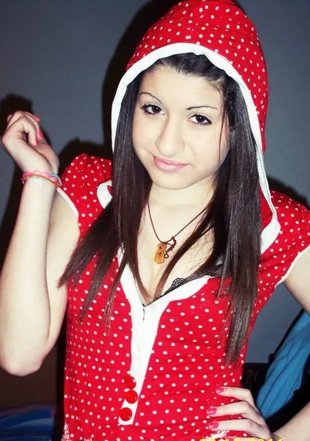 Надежда из Духовщины, ищу на сайте знакомства на одну ночь