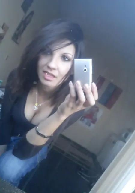 Алиса из Алмаза, ищу на сайте дружбу