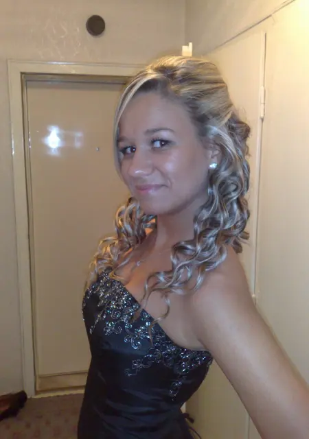 Я Оксана, 22, из Мурашей, ищу знакомство для постоянных отношений