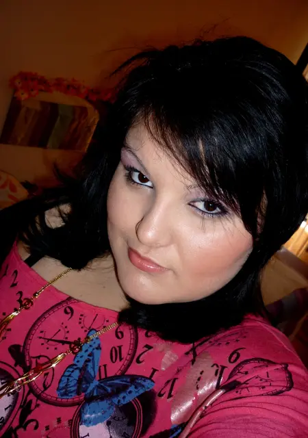 Я Снежана, 21, из Кенги, ищу знакомство для постоянных отношений