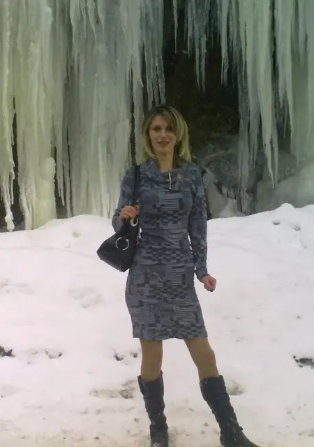 Алина из Смородинки, мне 25, познакомлюсь для дружбы