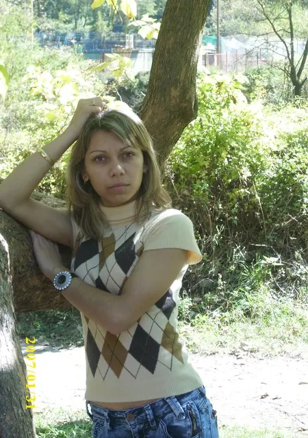 Алёна из Девина, ищу на сайте дружбу