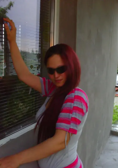 Я Надежда, 21, из Зилова, ищу знакомство для постоянных отношений