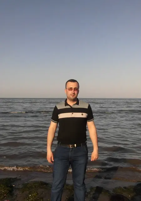 Я Teymur, 42, из Баку, ищу знакомство для дружбы
