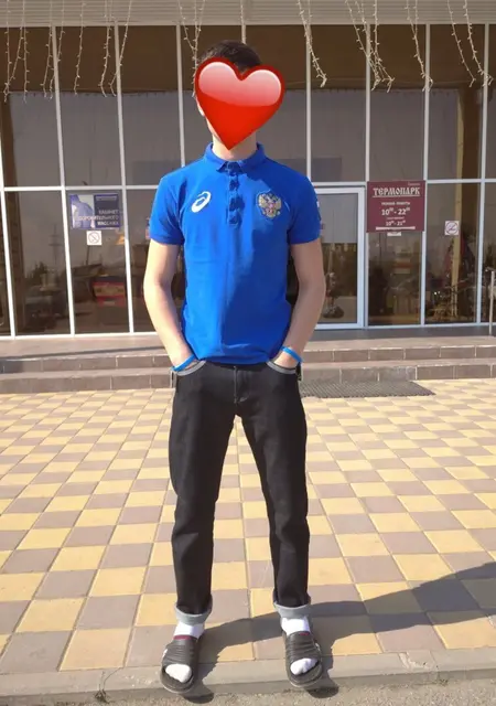 Валера из Армавира, ищу на сайте знакомства на одну ночь