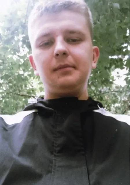 Я Вадим, 23, знакомлюсь для общения в Луховицах