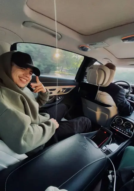 Я Arseniy, 23, знакомлюсь на одну ночь в Ангарске