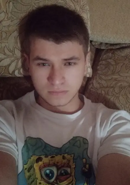 Даниил из Владивостока, ищу на сайте знакомства на одну ночь