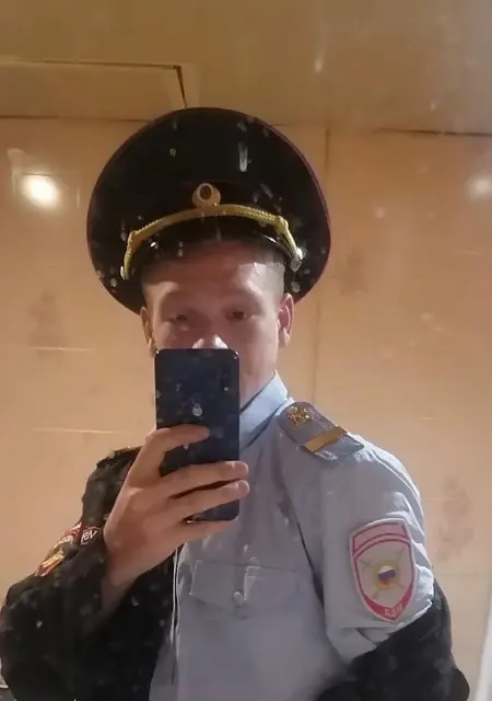 Данил из Новороссийска, мне 21, познакомлюсь на одну ночь