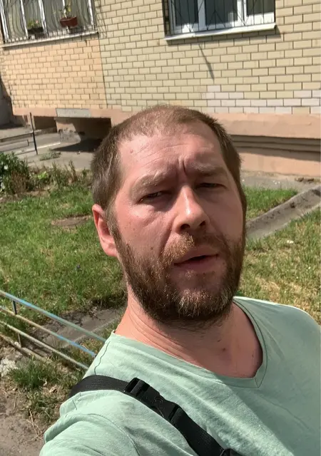 Я Алекс, 39, знакомлюсь без обязательств в Твери