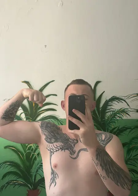 Я Иван, 21, из Череповца, ищу знакомство для дружбы