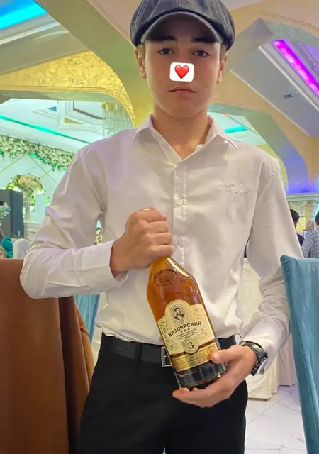 Исма из Хасавюрта, ищу на сайте знакомства без обязательств