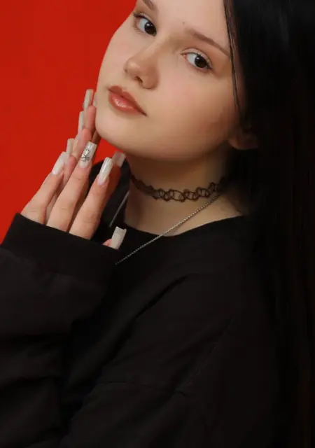 Я Лерочка, 18, знакомлюсь на одну ночь в Санкт-Петербурге