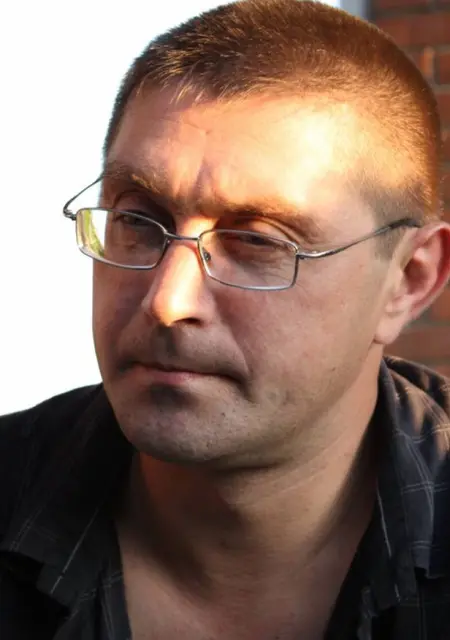 Евгений из Майкопа, ищу на сайте знакомства на одну ночь