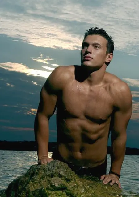 Alexey из Альметьевска, ищу на сайте знакомства на одну ночь