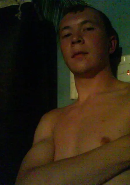 Тимон из Череповца, мне 39, познакомлюсь для вирта