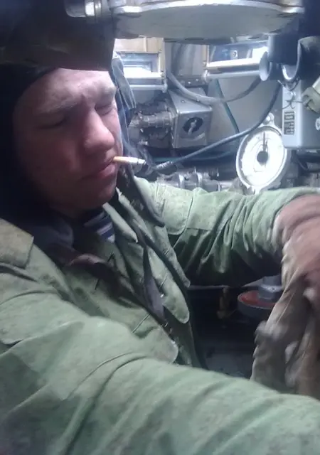 Я Дмитрий, 31, из Нерюнгри, ищу знакомства без обязательств