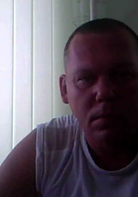 Я Алекс-, 53, из Энгельса, ищу знакомства на одну ночь