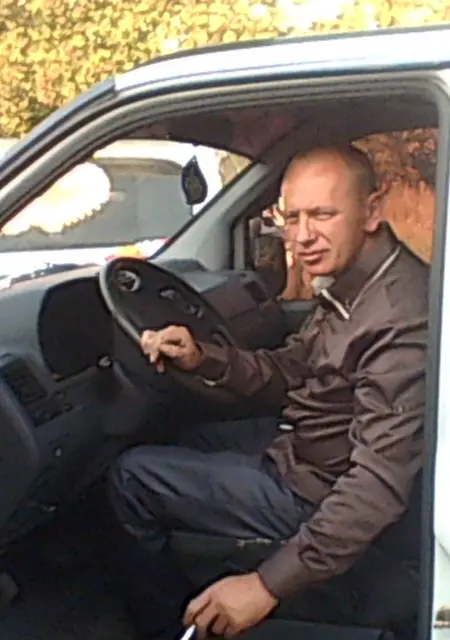 Я Sergey, 50 років, знайомлюсь для дружби у Добропілля