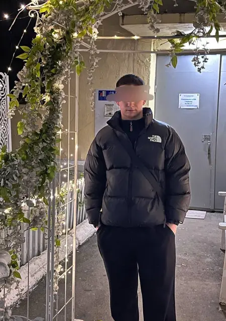 Андрей из Орска, мне 18, познакомлюсь без обязательств