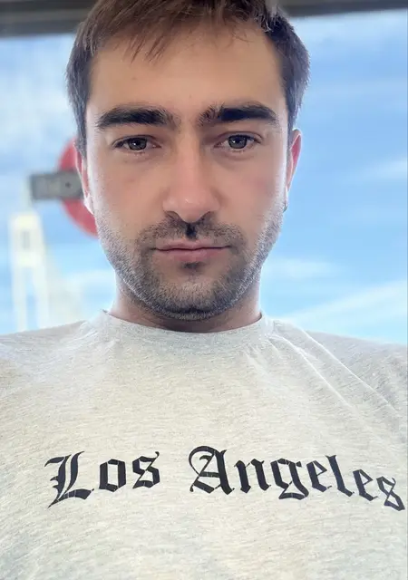 Romario из Москвы, ищу на сайте постоянные отношения