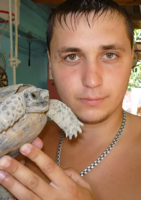 Я Михаил, 38, знакомлюсь без обязательств в Миассе