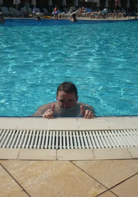 Юрий из Энгельса, ищу на сайте постоянные отношения