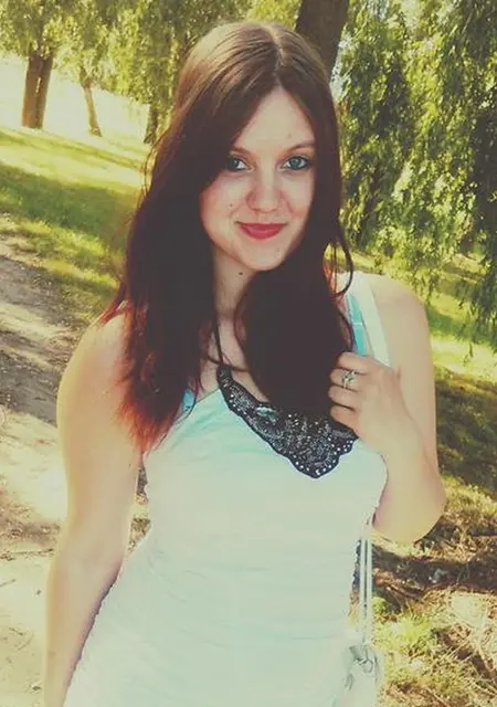 Я Марина, 18, знакомлюсь для дружбы в Каменском