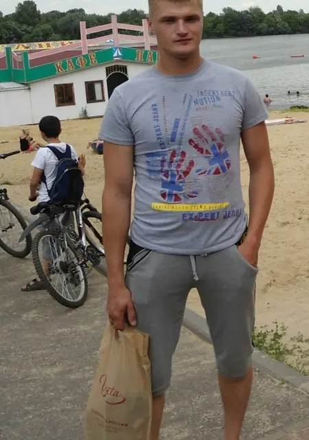 Mark из Тамбова, мне 37, познакомлюсь на одну ночь