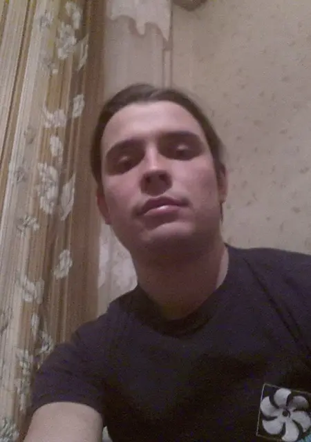 Святослав из Протвина, ищу на сайте знакомства без обязательств