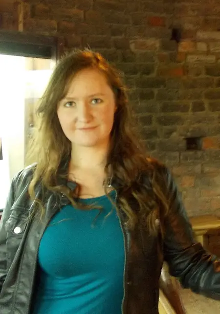 Елена из Уссурийска, мне 23, познакомлюсь для вирта