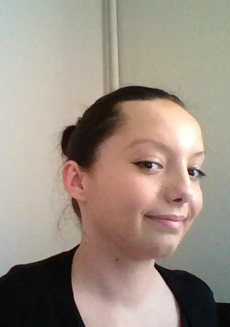 Эвелина из Чебоксар, мне 19, познакомлюсь без обязательств