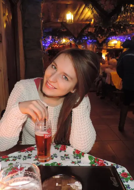 Я Инесса, 21, из Щигров, ищу знакомство для постоянных отношений